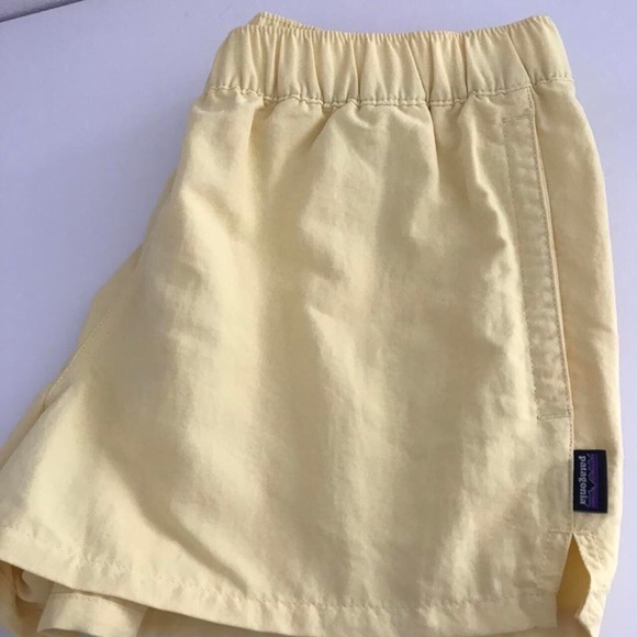 Patagonia barely baggies - Picture 2 of 4